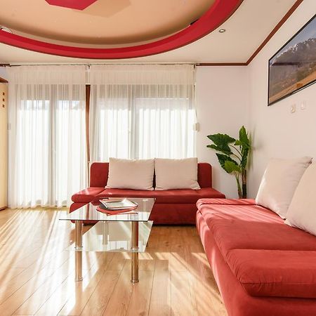 Apartments Sofija Трогир Екстериор снимка